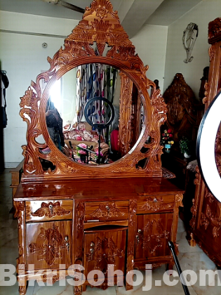 বাসার ফার্নিচার